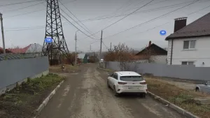 В Саратове мужчина провалился в яму и попал в больницу