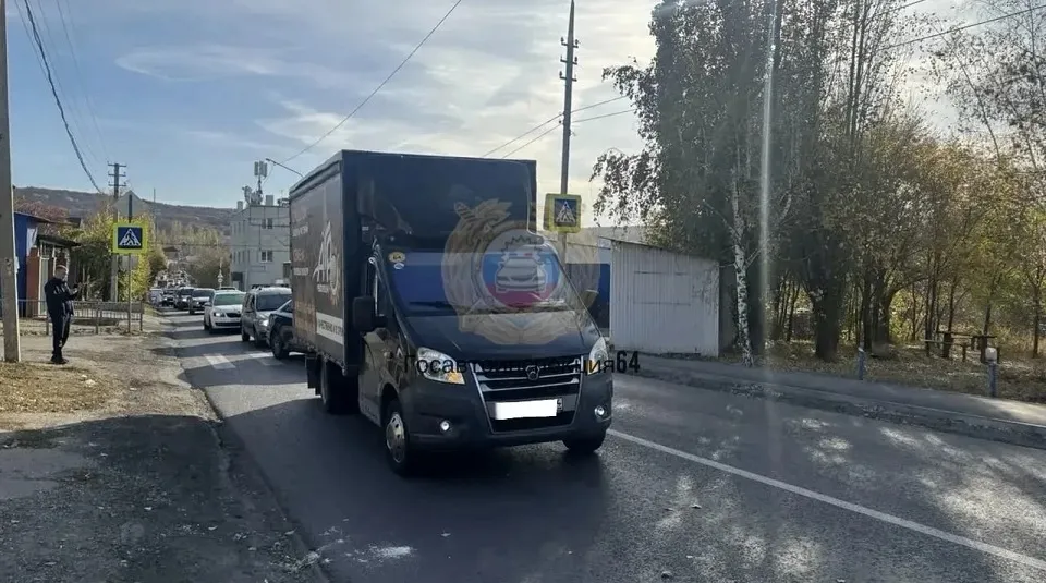В Поливановке грузовик наехал на 11-летнюю школьницу